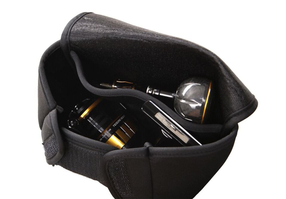 Okuma Neoprene Spinning Reel Cover-L